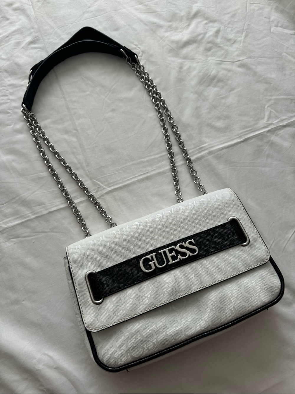 GUESS White and Black Logo Chain Crossbody Bag